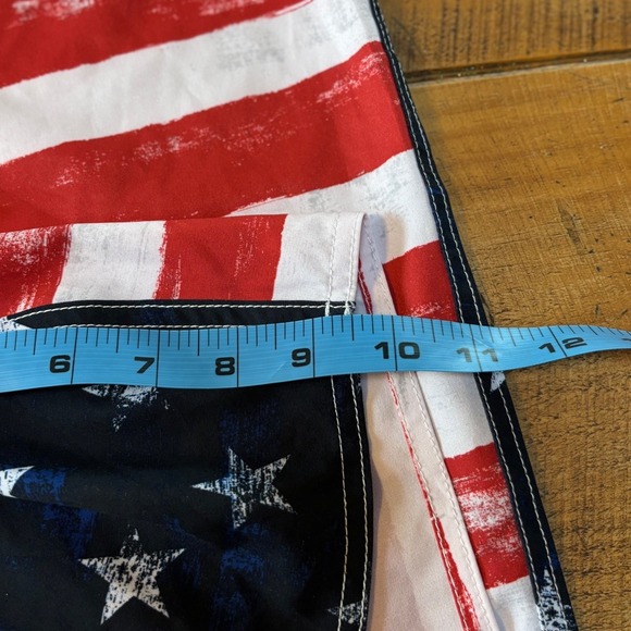 NEW American Eagle Outfitters American Flag USA Board Swimming Trunks L - Picture 9 of 9